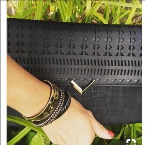 🎊⬇️price drop ‼️Stella & Dot black clutch